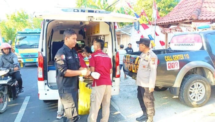 Laporan 110 Masuk, Polsek Dander Langsung Meluncur ke TKP Lakalantas Ngraseh Bojonegoro