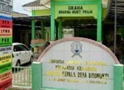 Sulit Ditemui Saat Darurat, Warga Kalianyar Sidomukti Bojonegoro Protes Kasun Gegara In