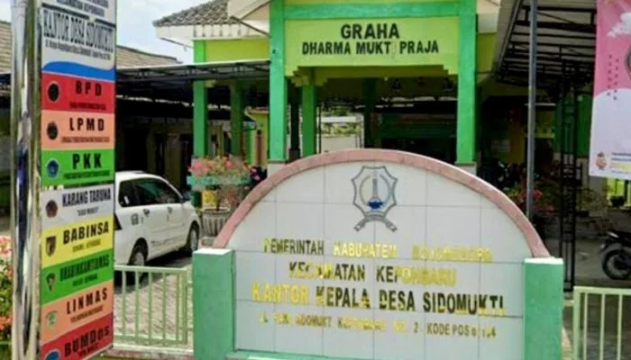 Sulit Ditemui Saat Darurat, Warga Kalianyar Sidomukti Bojonegoro Protes Kasun Gegara In