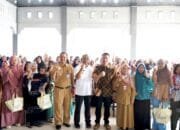 Bupati Bojonegoro Ajak Anak Gemar Makan Ikan, Ini Alasannya