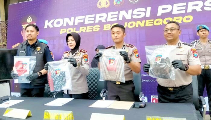 Paving Jadi Senjata, Perempuan di Bojonegoro Tewas Dianiaya Anak Kandung