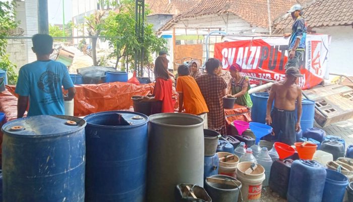 Bukan Cari Pujian, CV Alzi Putra Hadir Bantu Warga Bojonegoro Kekurangan Air