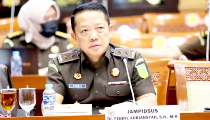 Rp20 Miliar Disebut Kue, Jaksa Ungkap Aliran Uang ke Eks Jampidsus Febrie