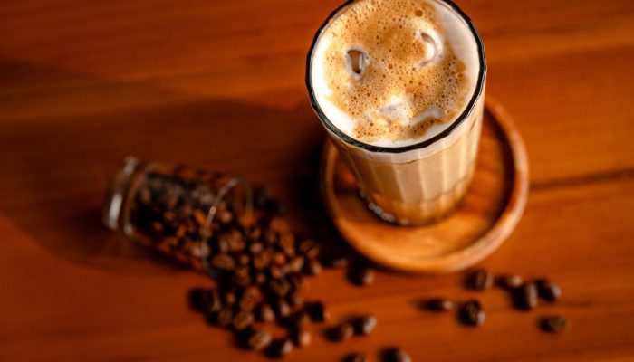 Terjebak SKS dan Minum Kopi Tengah Malam, Ini Risiko yang Mengintai