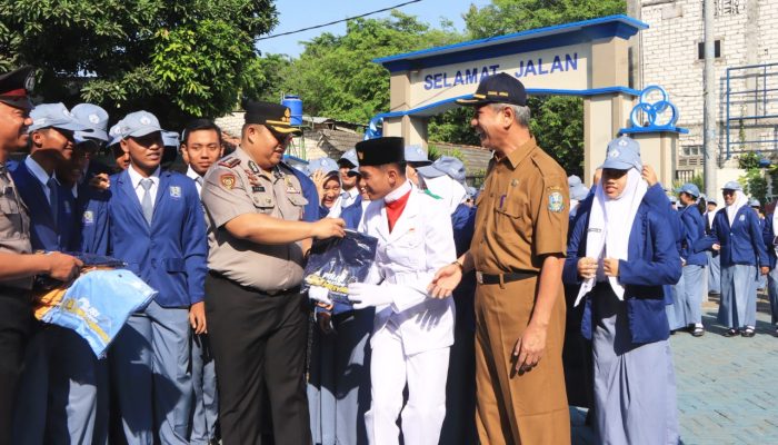 Kapolresta Tuban Turun ke Sekolah, Pelajar Diingatkan Tertib Lalu Lintas