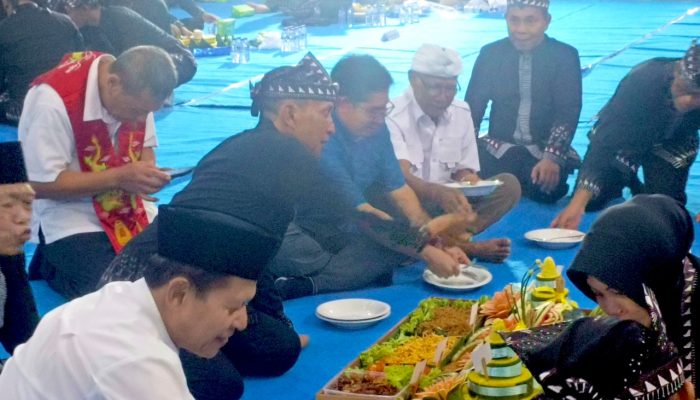 Doa Lintas Agama Warnai HJB ke-349, Ini Pesan Bupati Bojonegoro