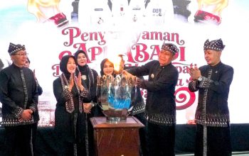 Bupati Wahono Semayamkan Api Abadi, Tegaskan Semangat Bojonegoro Tak Boleh Padam