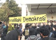 Dialog Buntu, Demo 2 Tahun Prabowo-Gibran di Yogyakarta Berakhir Ricuh