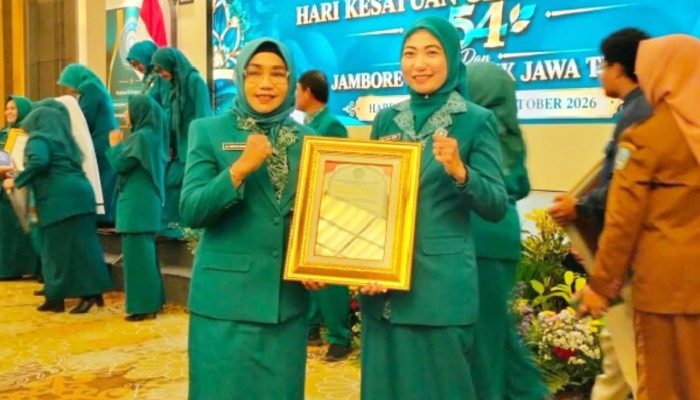 Cantika Wahono Apresiasi Emy Edi Susanto, 31 Tahun Mengabdi untuk PKK Bojonegoro